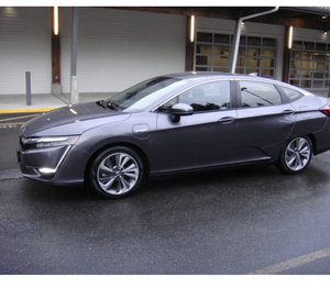 2018/2019 Ho-n-da Clarity Plug-In Hybrid Touring Recién usado - Product Image 1