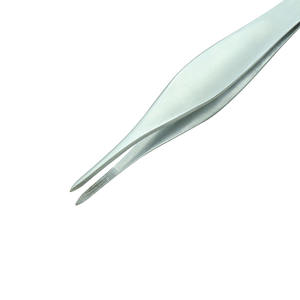 Pinzas Técnicas Multiusos UBI de Precisión con Punta de Dientes Finos para Joyería y Relojería, 110 mm, Acero con Alto Contenido de Carbono - Product Image 4