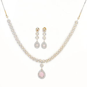 ซื้อออนไลน์ชุดสร้อยคอเสน่ห์คิวบิกเซอร์โคเนียคุณภาพสูงชุบสองโทนที่สวยงาม
