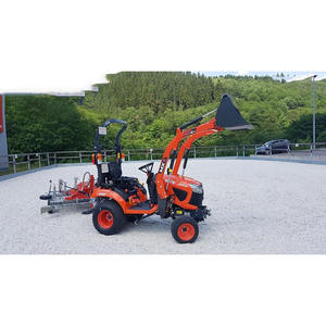 Tractor Agrícola Kubota B1-241 MX C1 Farmtrac 2022, 24 HP, 4WD con Bomba - Product Image 1