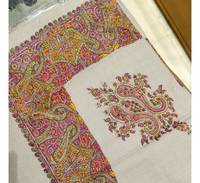 Écharpe d'hiver en laine 100% de haute qualité Benedetto pour femme adulte, châle traditionnel kashmiri à motifs floraux avec broderie Aari à la machine, longue