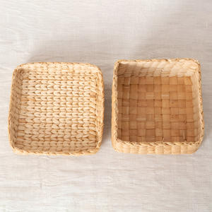 Boîte à couvercle en jacinthe d'eau artisanale, boîtes cadeaux de Noël, contenants de rangement de grande qualité - Product Image 3