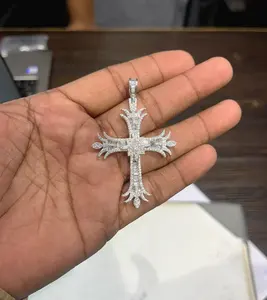 Collier pendentif pour femme en argent sterling 925, 5,65 carats, croix sertie de diamants, style vintage, plaqué or rose, moissanite taille brillant rond - Product Image 3