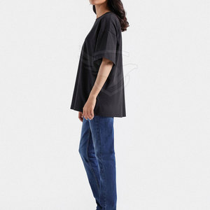 Summer Wear Nouveau design T-shirt à manches courtes pour femmes Dernier design T-shirt de couleur personnalisée pour femmes - Product Image 3