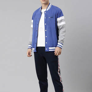 เสื้อแจ็กเก็ตเลตเตอร์แมนสำหรับผู้ชายพิมพ์โลโก้ออกแบบได้ตามที่ต้องการ - Product Image 5