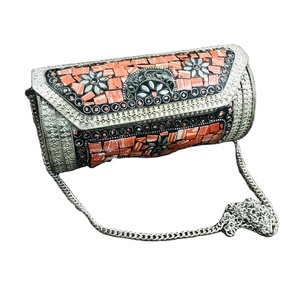 Bolso de mano indio exclusivo con cierre de solapa de noche de mosaico de Metal de diseñador hecho a mano para mujer, accesorio nupcial - Product Image 2