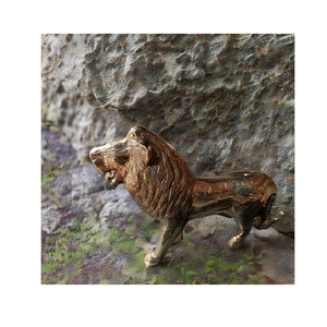 Sculptures artistiques en laiton pour la décoration de la maison Infusant des pièces d'inspiration culturelle et un artisanat décoratif intemporel - Product Image 2