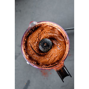 Pâte à tartiner aux noisettes, idéale pour les toasts, les desserts et les smoothies - Product Image 1