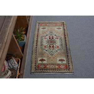 Vintage <b>Turkish</b> <b>Rug</b> 180cm X 310cm Classic Beige Red Patchwork Design Eco Friendly Hand Wash Care Wool PP Material Latex Backing - Product Image 1