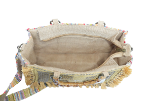 Sac fourre-tout en toile brodée de luxe avec poignée en bambou, sacs de créateurs pour femmes, sacs fourre-tout faits à la main avec des perles sur le thème du chameau à bas prix - Product Image 4
