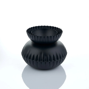 Quemador de incienso árabe negro Bakhoor DISEÑO DE Metal tallado a mano elegante para incienso tradicional perfecto para hogares de Oriente Medio - Product Image 2