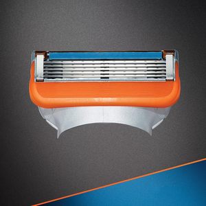 Cuchillas de Repuesto para Maquinilla de Afeitar Gillette Fusion5 para Hombre, 12 Unidades - Product Image 2