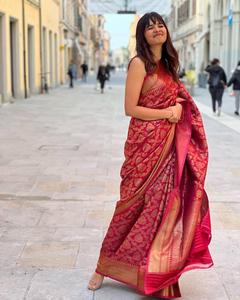 HERMOSO RICO PALLU JACQUARD TRABAJO TODO SAREE EXCLUSIVO JACQUARD BORDER Fashionharbor Bollywood Style Viscose para Fiestas - Product Image 1