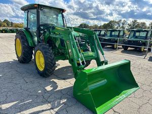 Excelente Tractor de Ruedas John Deere 5075E Nuevo y Usado de 90HP con Caja de Cambios, Motor, Bomba y Cojinetes en Venta - Product Image 4