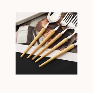 ชุดช้อนส้อมมีดขัดเงากระจกสีเงินทำจากสเตนเลสชุดช้อนส้อมมีดด้ามยาวสำหรับตกแต่งสไตล์เกาหลี - Product Image 1