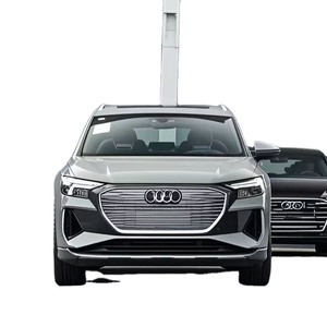 รถสปอร์ตไฟฟ้าสำหรับผู้ใหญ่รุ่น Q4l Etron ปี 2024 ระยะทางวิ่ง NEDC มากกว่า 700 กม. แบตเตอรี่ 90-110 กิโลวัตต์ชั่วโมง แรงบิด 500 นิวตันเมตร - Product Image 1