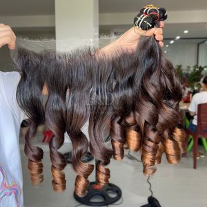 Bundles de couleur de pointe rebondissante Ombre de cheveux bruts de haute qualité avec frontal et faisceaux pour faire des perruques - Product Image 5