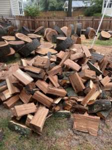 2025 Bois de chauffage séché au four de qualité supérieure 25cm et 33cm Bois dur Chêne hêtre Frêne bouleau-Produit séché au four de qualité supérieure lié à l'énergie - Product Image 3