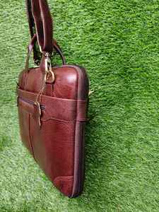 Genuine <b>Leather</b> Fashionable Lightweight Durable Eco-Friendly Laptop <b>Backpack</b> for <b>Men</b> - Product Image 3