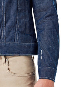 Nueva chaqueta vaquera de estilo callejero al por mayor para hombre, chaqueta vaquera informal de estilo callejero alta disponible a un precio razonable - Product Image 4