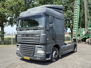 Tractor Terminal Usado 2016 YT222 4x2 de Servicio Pesado con Eje Grande, Diésel, Automático, Volante a la Derecha, Cámara Trasera para Patio de Contenedores Weichai - Product Image 3