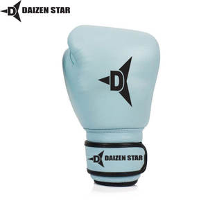 Guantes de Boxeo de Piel Sintética para Entrenamiento y Kickboxing, Transpirables, Absorben la Humedad, Resistentes a los Rayos UV, Muñeca Ajustable con Cierre de Velcro - Product Image 2