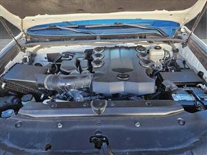 Toyota usado 2017. 4 Runner Limitado - Product Image 4