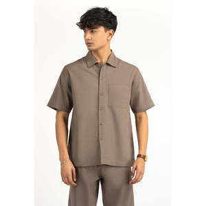 Camisa de Popelina para Hombre, Corte Regular, MN-WCOD-SS26-003, 72% Algodón, 28% Lino, Casual, Verano, con Cordón Elástico, Cómoda y Elegante - Product Image 3