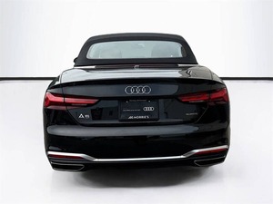 สร้างสรรค์อย่างพิถีพิถันตามมาตรฐานปี 2024 ออดี้ เอ5 ควอตโตร พรีเมียม พลัส 45 ทีเอฟเอสไอ - Product Image 2