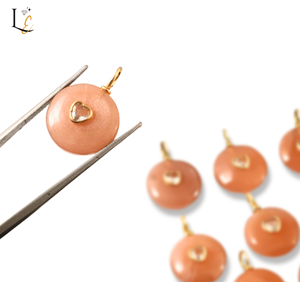 Colgante con Incrustaciones de Piedra Lunar Melocotón Natural, Colgante con Incrustaciones de Piedras Preciosas en Oro Vermeil, Colgantes Finos de Plata de Ley 925, Dijes al por Mayor - Product Image 2