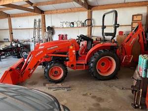 Tractor Diésel Compacto Kubota L2800 Nuevo y Usado para Agricultura, Mantenimiento de Propiedades y Agricultura Comercial - Product Image 3
