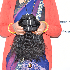 Vente en Gros de Cuticules Alignées Vague Lâche Aucun Enchevêtrement Bouclés Noir Temple Vietnamien Vierge Machine Double Trame Extensions de Cheveux Humains - Product Image 3