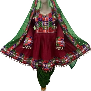 Color rojo y plateado de calidad premium en Tarifa mayorista para mujeres y niños Ropa étnica tradicional 2025 - Product Image 3