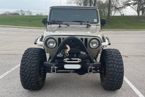 Jeep Wrangler Unlimited Rubicon 4x4 TrailCommandX PeakDrivePro Usado del 2006 en Venta - Product Image 2