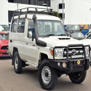 HAUTE QUALITÉ Utilisé 2018 2019 La nd crui ser Tr oop carrier - Product Image 1