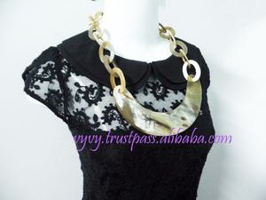 Elegante collar de cuerno de búfalo natural de Vietnam, tipo hebra con ajuste de Garra Para bodas, aniversarios, fiestas, regalo perfecto - Product Image 3