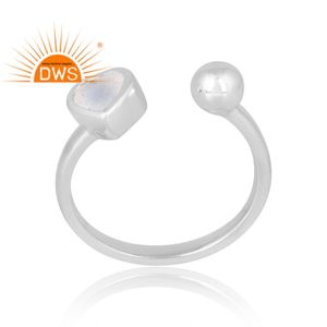 แหวนพลอยสีรุ้งดวงจันทร์ธรรมชาติทำจากเงินสเตอร์ลิงเครื่องประดับดีไซน์ตามสั่งสำหรับเป็นของขวัญสำหรับผู้หญิง - Product Image 1