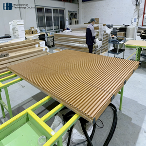 <span class=keywords><strong>Porte</strong></span> <span class=keywords><strong>de</strong></span> <span class=keywords><strong>garage</strong></span> <span class=keywords><strong>sectionnelle</strong></span> invisible à montage encastré, magnifique et sans couture, avec revêtement en poudre - Product Image 6