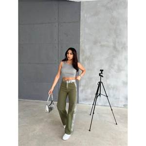 Pantalones Palazzo de Gabardina Color Caqui para Mujer - Product Image 1