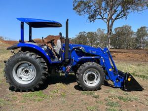 รถตักล้อยาง Lovol TD1004 4WD รุ่นใหม่ พร้อมหลังคาและหัวตัก TZ10D |   รถแทรกเตอร์ขนาดเล็กมีจำหน่าย - Product Image 3