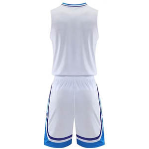 Hecho en Pakistán American Youth College Sports 100% Poliéster Hecho Uniformes de baloncesto profesionales disponibles Hombres Más vendidos - Product Image 2