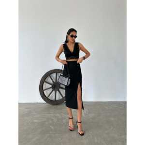 Falda Midi de Tela Otomana de Cintura Alta con Fruncido Ajustado, Elegante y con Estilo - Product Image 4