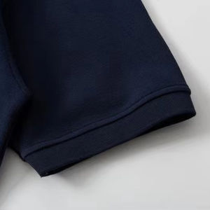 Polo para hombre con logotipo personalizado 100% algodón Color sólido Casual manga corta diseño bolsillo frontal transpirable - Product Image 3