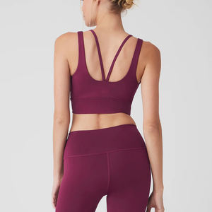 Pakistan vente en gros ensemble de yoga haute performance pour femmes compression confortable extensible respirant motif solide ensemble 2 pièces - Product Image 2