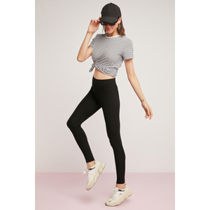 Leggings Largos de Algodón Grueso Texturizado para Mujer, Marca ETHIQUET Ember, Ajuste Ceñido y Moldeador - Product Image 6