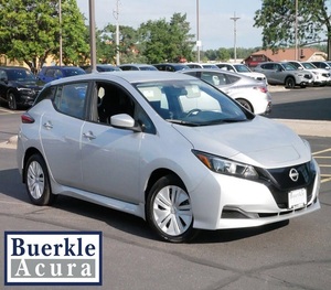 Oferta de Calidad: Nissan LEAF S FWD 2025 Usado, Garantía OEM de 1 Año - Product Image 1