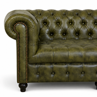 Sofá Chesterfield de Cuero Genuino Verde Militar, Tradicional, Hecho a Mano, de Tres Plazas, Patas de Madera, Personalizable, OEM/ODM, Sofá de Lujo con Mechones