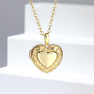 Jeulia Rhodium Plated Sterling <b>Silver</b> Personalized Photo <b>Locket</b> Necklace with Vintage Heart Design - Product Image 6