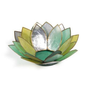 Porte-bougie décoratif en métal doré fantaisie en forme de lotus, décoration d'intérieur, support de bougie votive, décoration intérieure et extérieure, cadeau de fête - Product Image 6