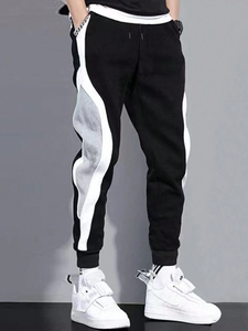 Pantalon de jogging coupe droite uni personnalisé pour homme – Respirant, imprimé, teint uni, style cargo - Product Image 4